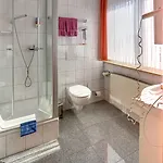 Wh Monteurhotel Nord Hotel