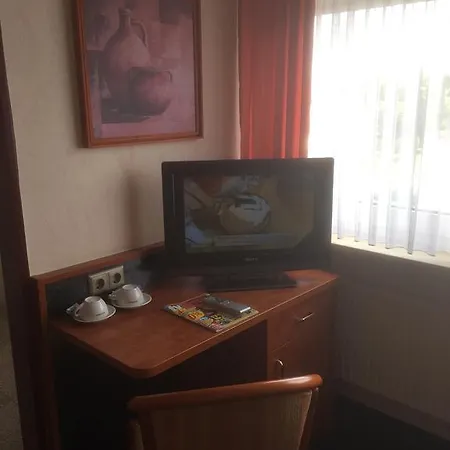 Hotel Wh Monteurhotel Nord 3*